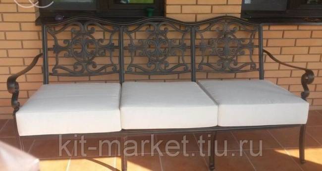 Диван трехместный из литого алюминия Venice Диван трехместный из литого алюминия Venice