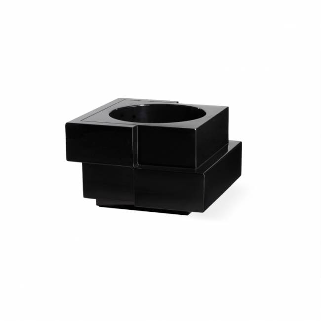 Кашпо пластиковое Cubic Yo Standard 720х720х460 мм Кашпо пластиковое Cubic Yo Standard 720х720х460 мм